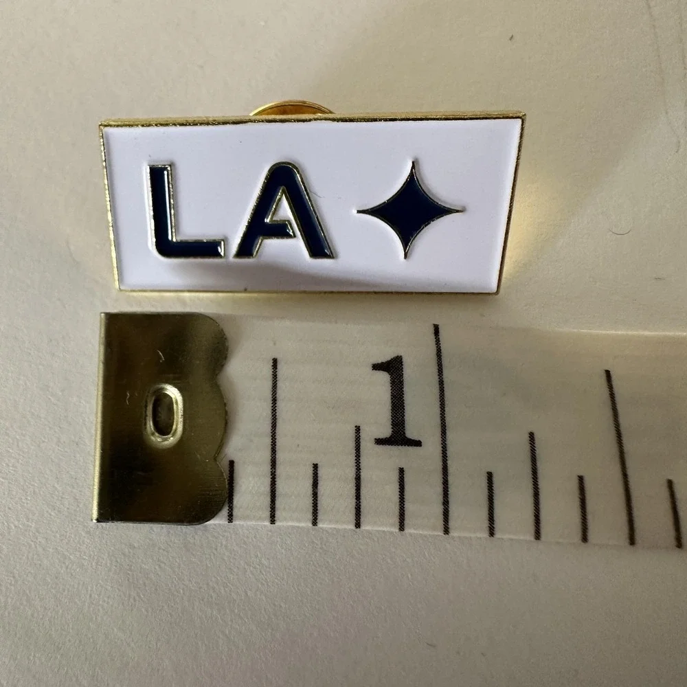 LA Galaxy Pin Button One Size White MLS Soccer LA Logo Supporter Enamel RARE